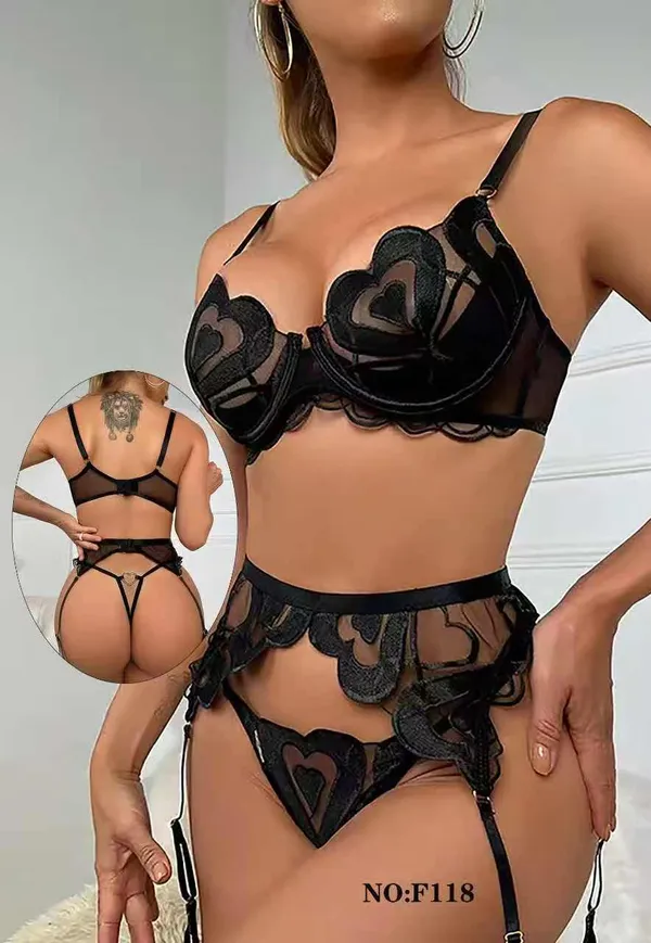 Black_Net_Lace_Heart_Motif_Lingerie_Set_For_Women