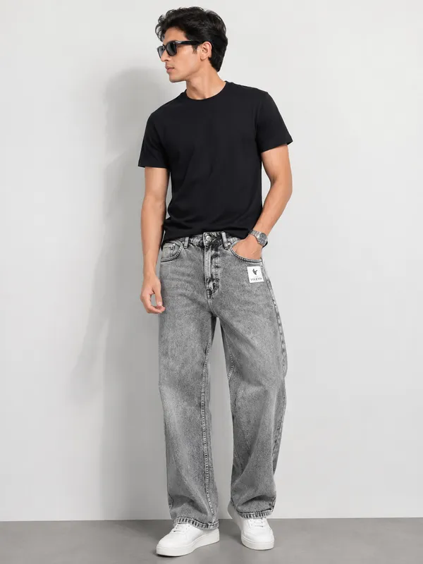 Grey_Denim_Straight_Fit_Jeans_For_Men