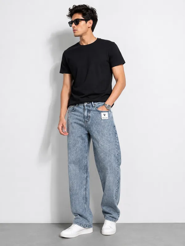 Blue_Denim_Straight_Fit_Wide_Leg_Jeans_For_Men