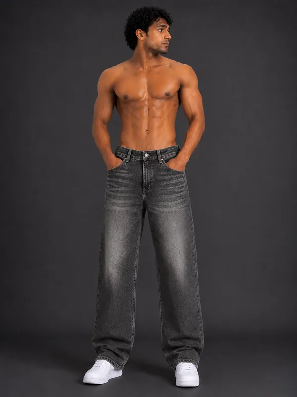 Loss_fit_Grey_black_