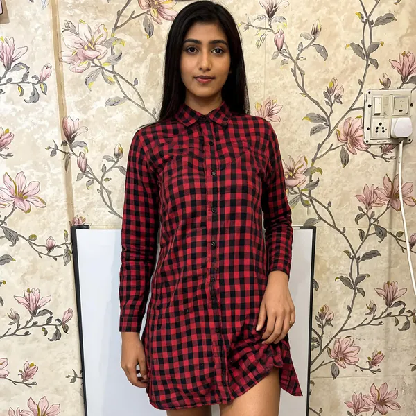 Red_Black_Cotton_Relaxed_Fit_Buffalo_Check_Shirt_Dress_For_Women