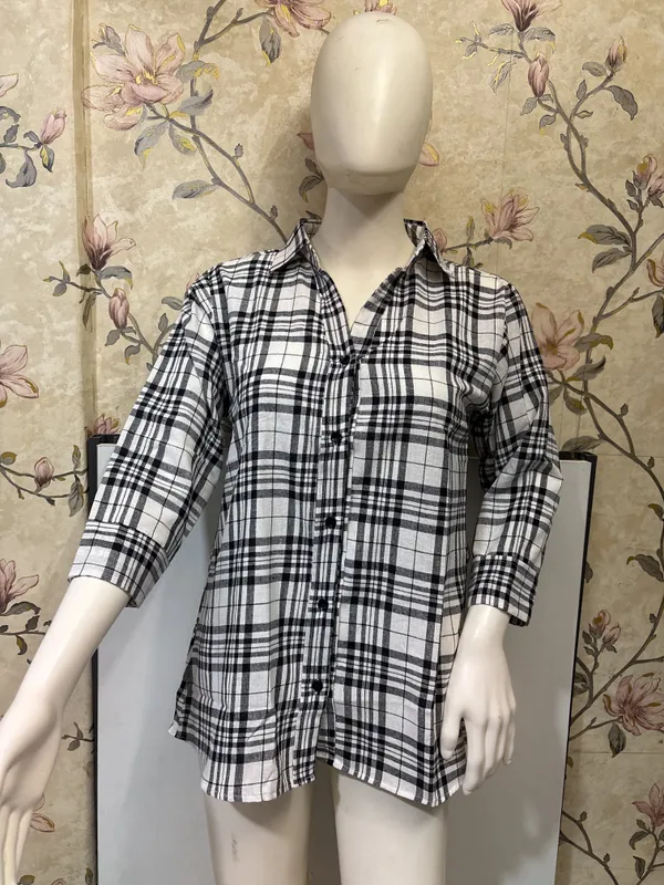 Black_Checkered_Relaxed_Fit_Shirt