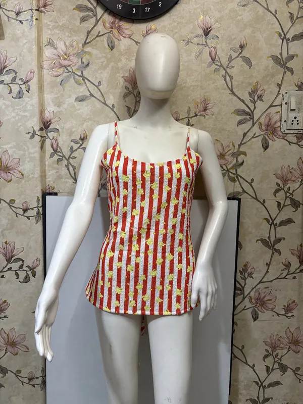 Popcorn_Cami_/_Spaghetti_Criss_Cross_Top