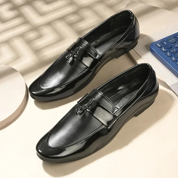 Black_Faux_Leather_Formal_Loafers_For_Men
