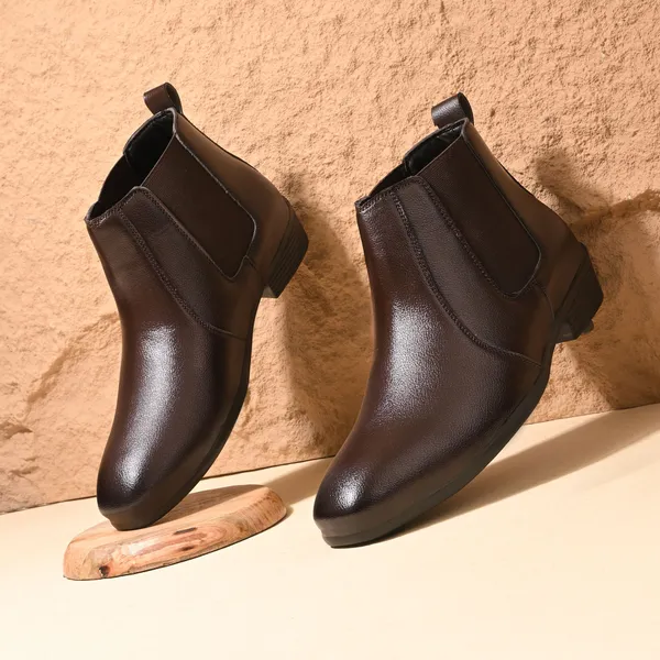 IND_TheShoeCompany_Men's_Raspberry_Chelsea_Boots_Stylish_Casual_and_Formal_Ankle_Boots_Boots_For_Men_(Brown_,_6)