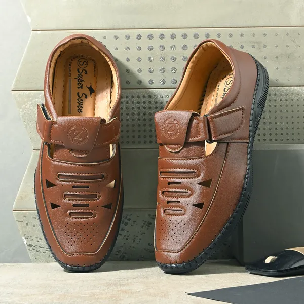 IND_TheShoeCompany_Men_Sandals_(Tan_,_9)