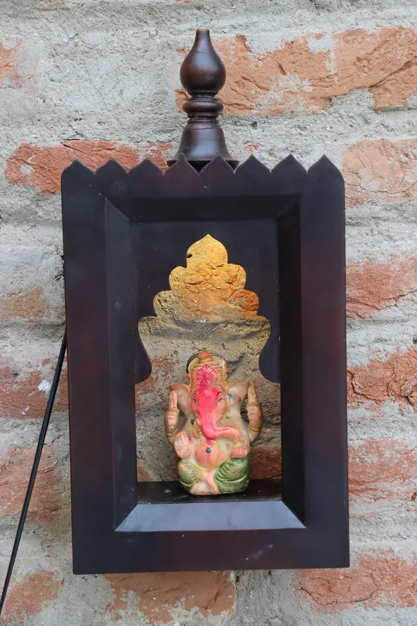 Multicolor_Wood_Pooja_Mandir_For_Home_Office
