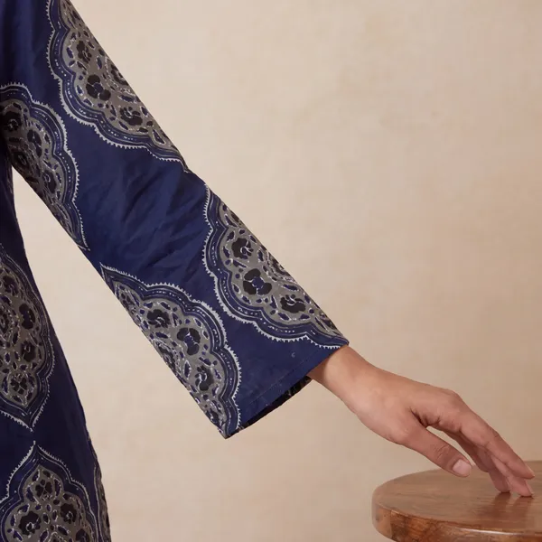 Navy_Blue_Printed_Kurta_Set_for_Women