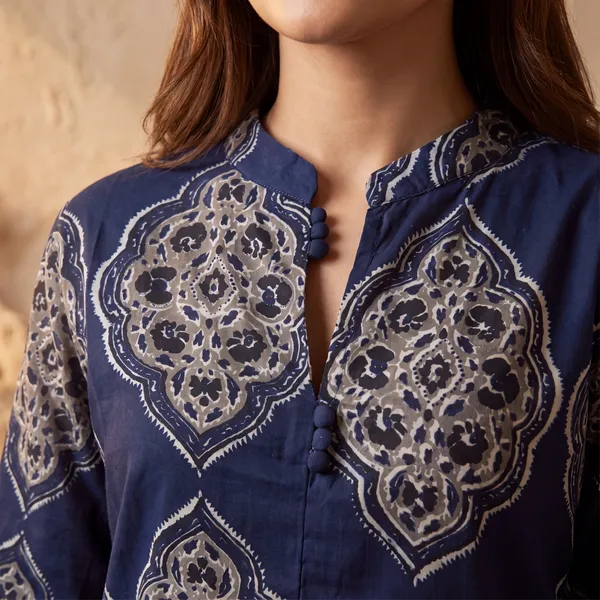 Navy_Printed_Straight_Kurta_Set_for_Women