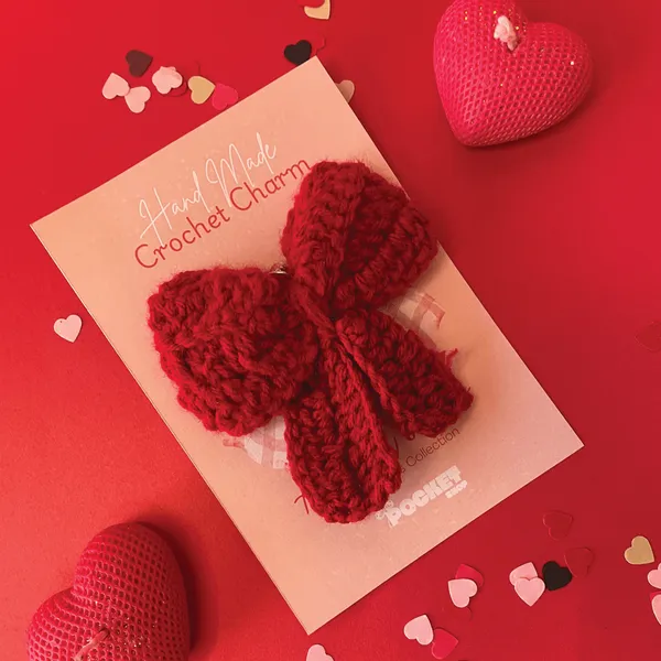 Crochet_Bow_Charm_Keychain