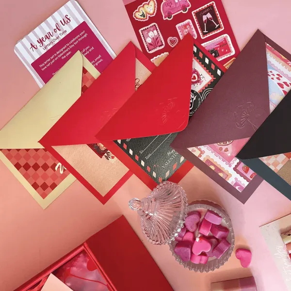 A_Year_Of_Us_Couples_Experiential_Keepsake_Box