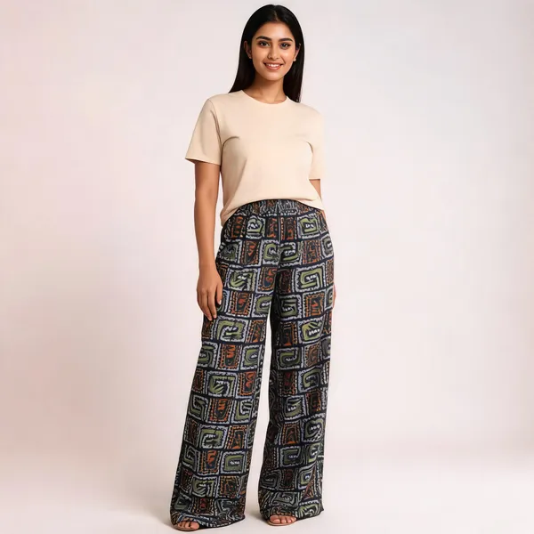 Black_Rayon_Relaxed_Fit_Geometric_Print_Palazzo_Pant_For_Women