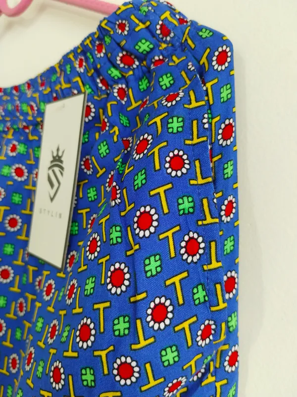 Blue_Rayon_Straight_Fit_Geometric_Print_Palazzo_Pant_For_Women
