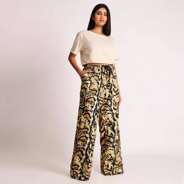 Leopard_Print_Rayon_Relaxed_Fit_Animal_Print_Palazzo_Pant_For_Women