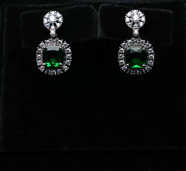 Classic_Halo_Cushion_Drop_Earrings