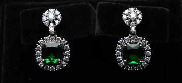 Classic_Halo_Cushion_Drop_Earrings