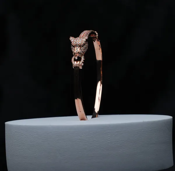 Toro_Luxe_Bracelet