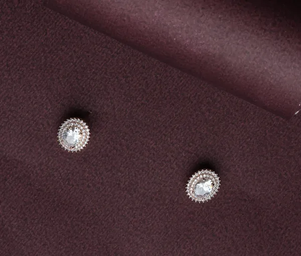 Luminous_Circle_Sparkle_Pendant_Set