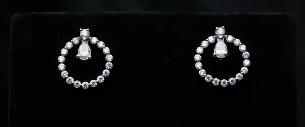 Glamour_Circle_Drop_Earrings