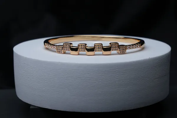 Urban_Cube_Bracelet