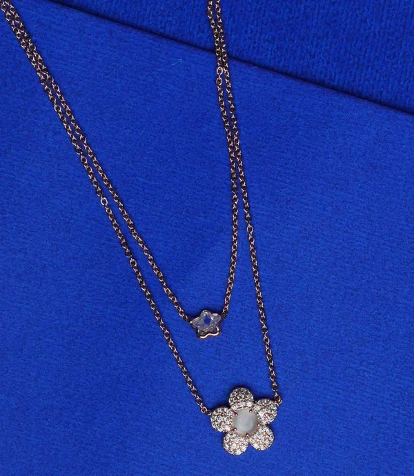 Dual_Charm_Sparkle_Layered_Pendant