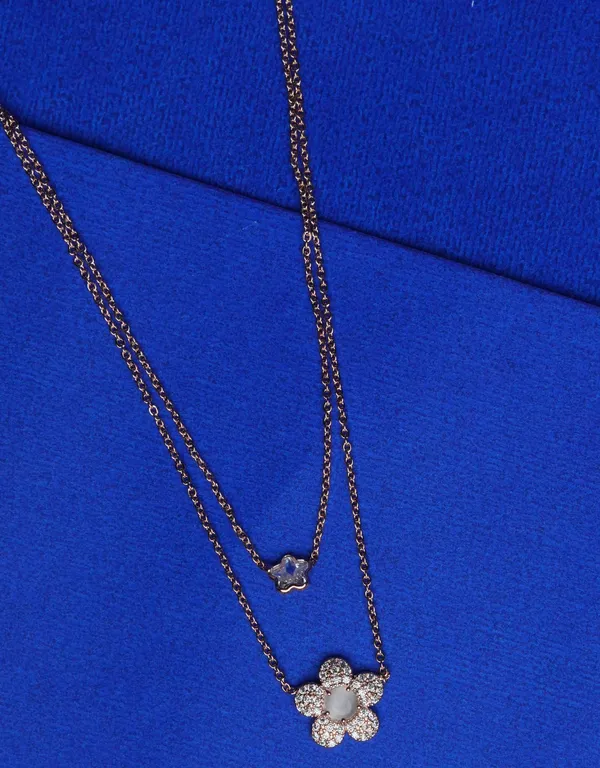 Dual_Charm_Sparkle_Layered_Pendant