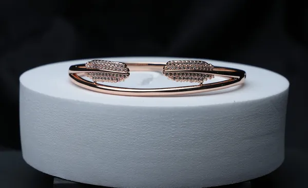 Eclat_Dual_Bar_Bracelet