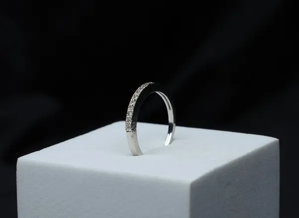 Classic_Silver_Band_Ring
