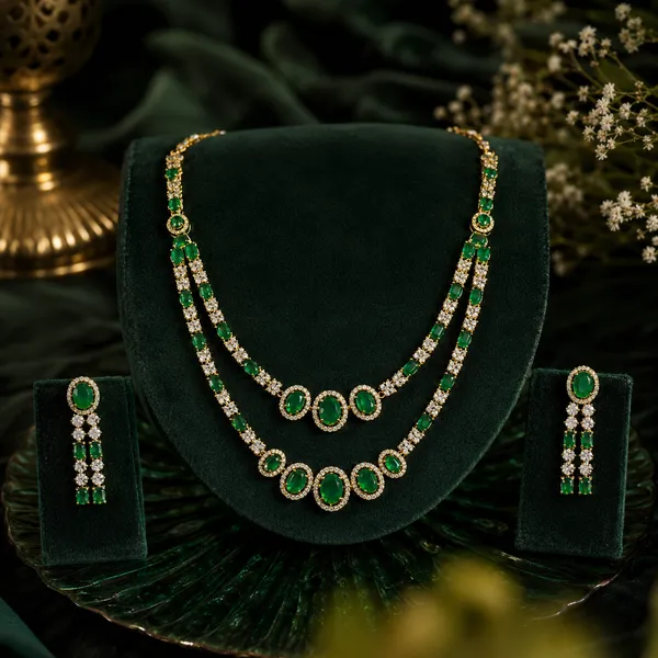 Emerald_Royale_Necklace_Set