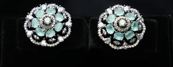 Floral_Shine_Premium_Studs