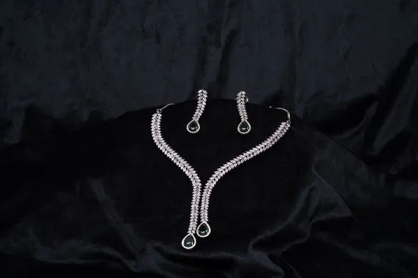 Seraphine_Emerald_Cascade_Set