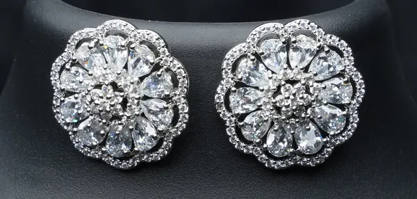 Grand_Bloom_Statement_Studs