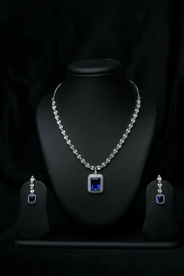 Midnight_Ocean_Titanic_Inspired_Necklace_Set