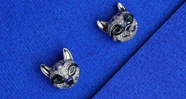 Royal_Feline_Sparkle_Studs
