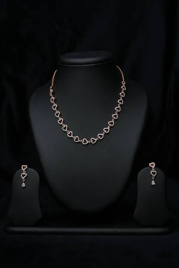 Amora_Heart_Necklace_Set