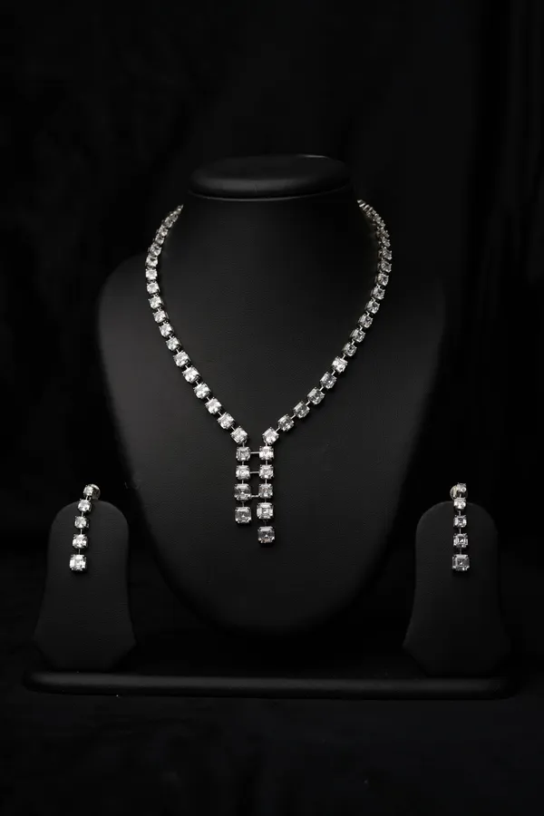 Korean_Elegance_Necklace_Set