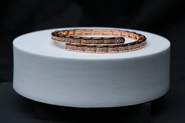 The_Eternelle_Bracelet