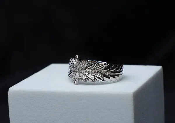 Elysian_Leaf_Ring