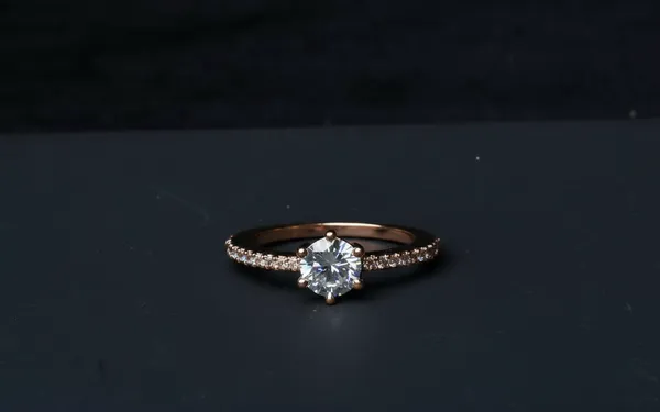 Classic_Solitaire_Cz_Ring