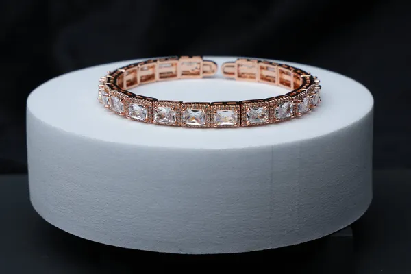 Radiant_Square_Cz_Bracelet