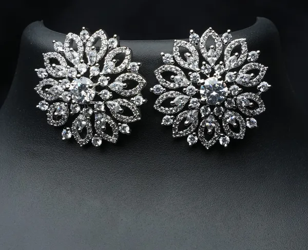 Royal_Bloom_Statement_Studs