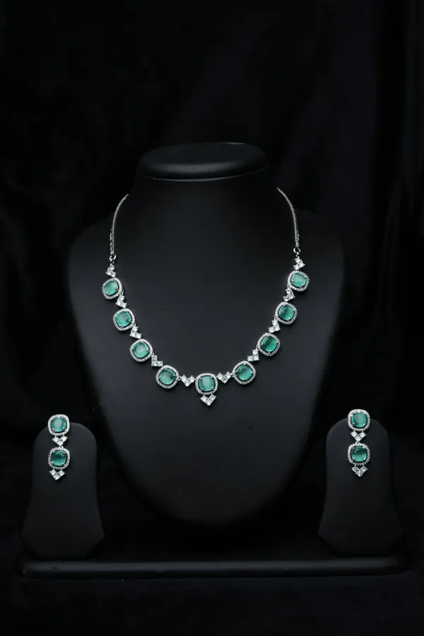Graceful_Mint_Necklace_Set