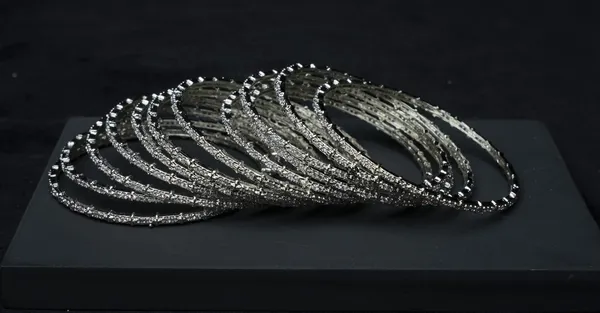 Evelyn_Sparkle_Cz_Bangle_Set