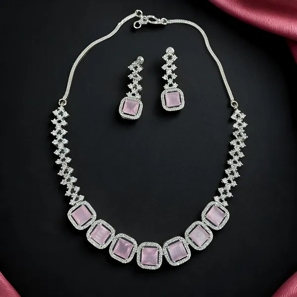 Celeste_Square_Charm_Necklace_Set