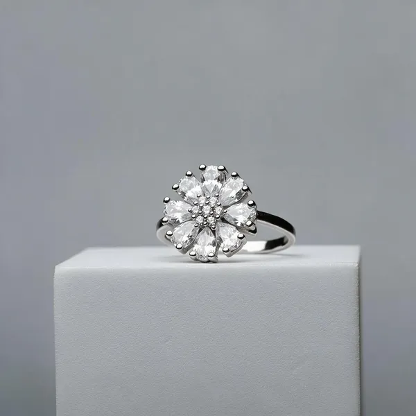 Petal_Radiance_Ring