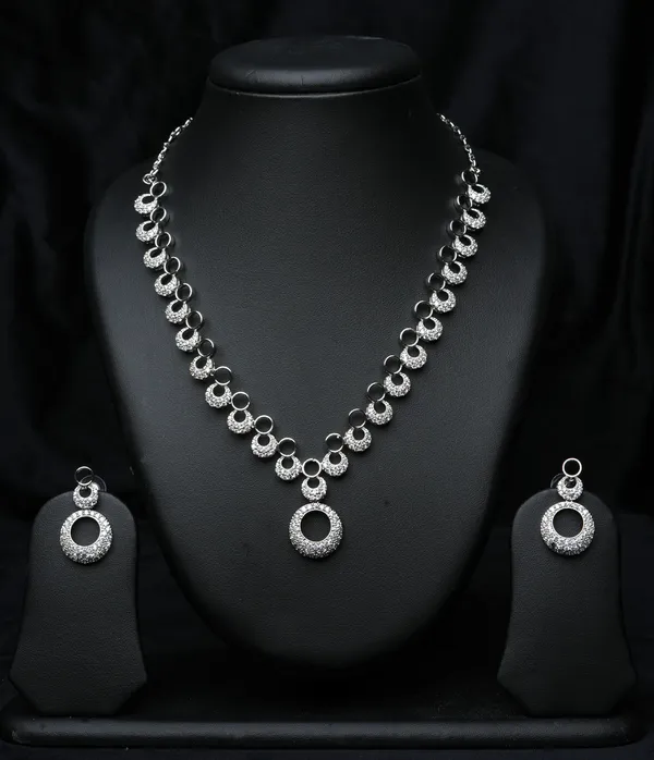 Eternal_Halo_Necklace_Set