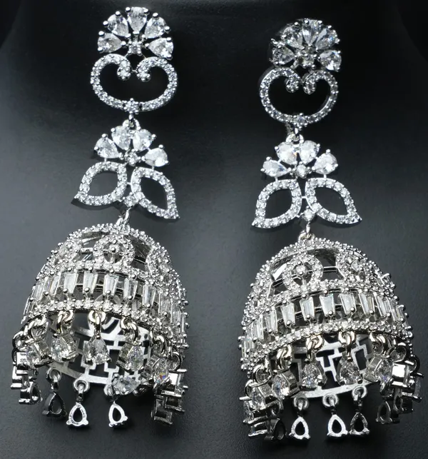 Regal_Crystal_Jhumka_Drops