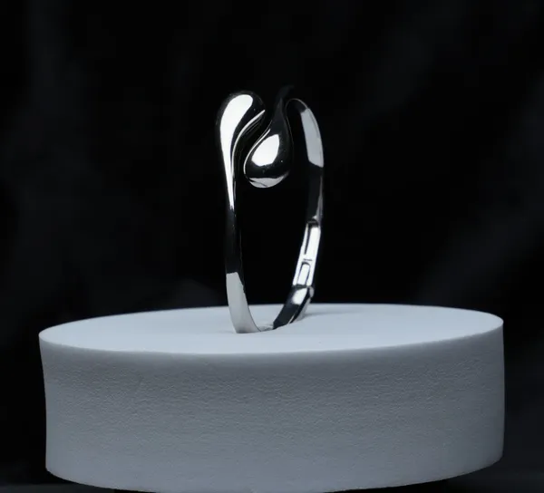Ethereal_Flow_Bracelet