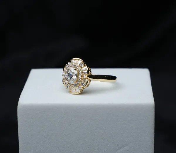 Aurelia_Halo_Ring