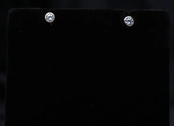 Classic_Solitaire_Studs